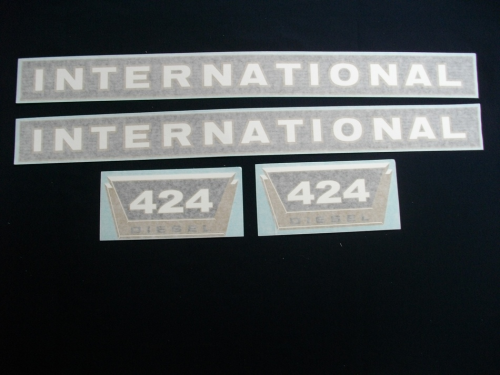 International 424