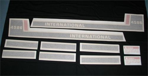 International 4586 Tri-Stripe