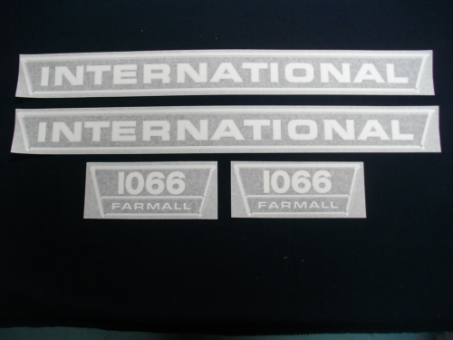 International Farmall 1066
