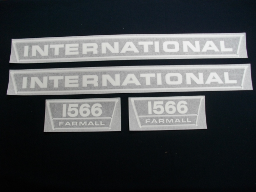 International Farmall 1566